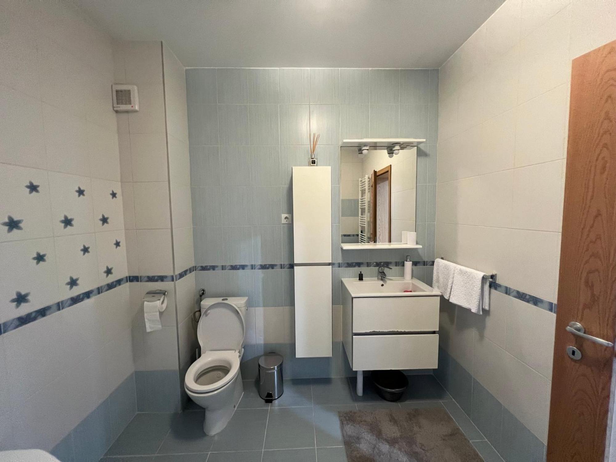 Mrm Aparthome Floresti  Bagian luar foto
